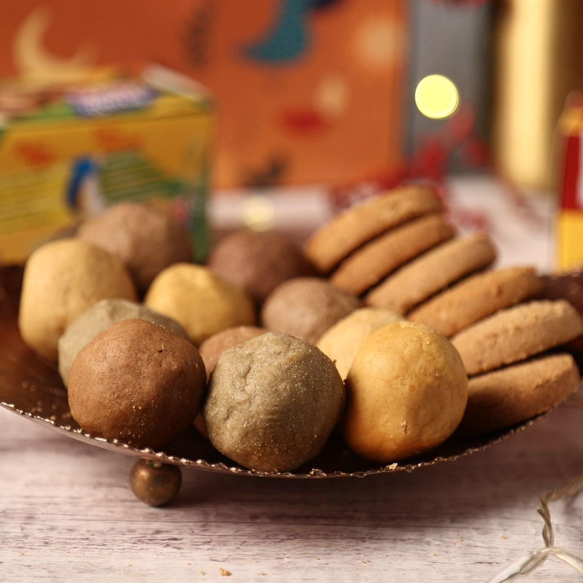 Picture of Isha Life Wholesome Multigrain Treats. A health-friendly gifting combo of Jiva Sakti, Multigrain Cookies and Ragi Cookies.