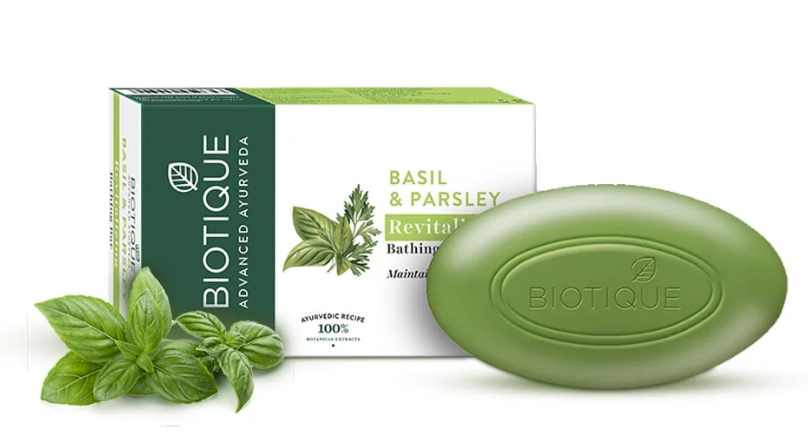 Picture of Biotique Advanced Ayurveda Bio Basil & Parsley Revitalizing Body Soap - 150 GM