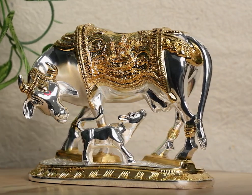 Picture of Svastika Vastu Kamdhenu Cow with Calf Idol - 2.5 Inches