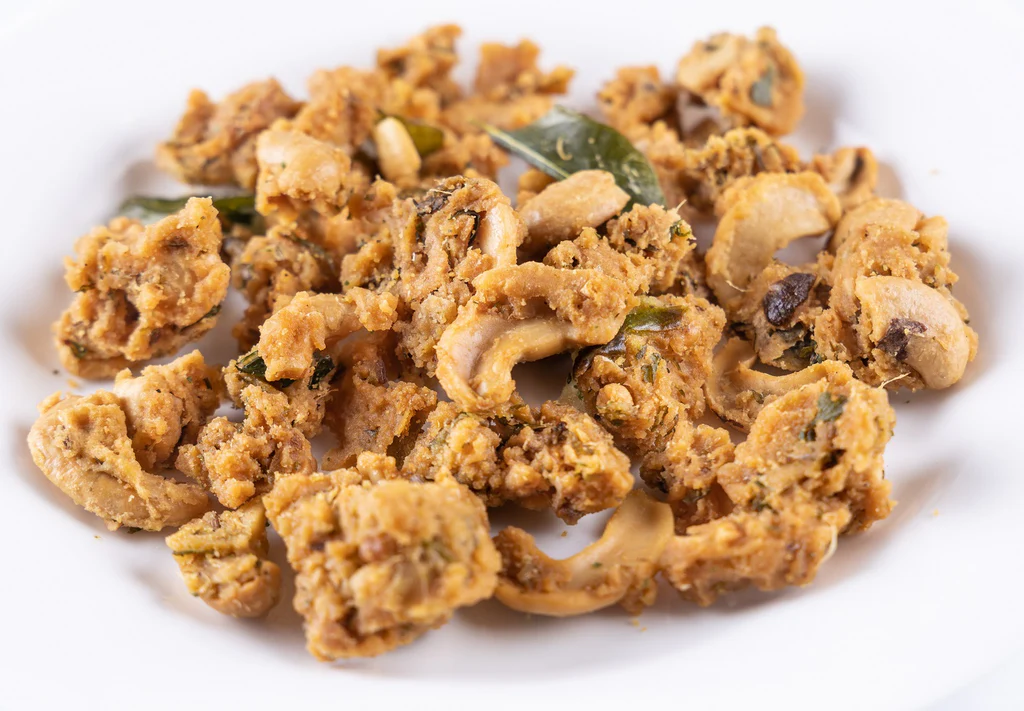 Show details for Godavari Vantillu Jeedipappu Pakodi / Cashew Pakoda / Kaju Pakodi - 250 GM Picture of Godavari Vantillu Jeedipappu Pakodi / Cashew Pakoda / Kaju Pakodi - 250 GM
