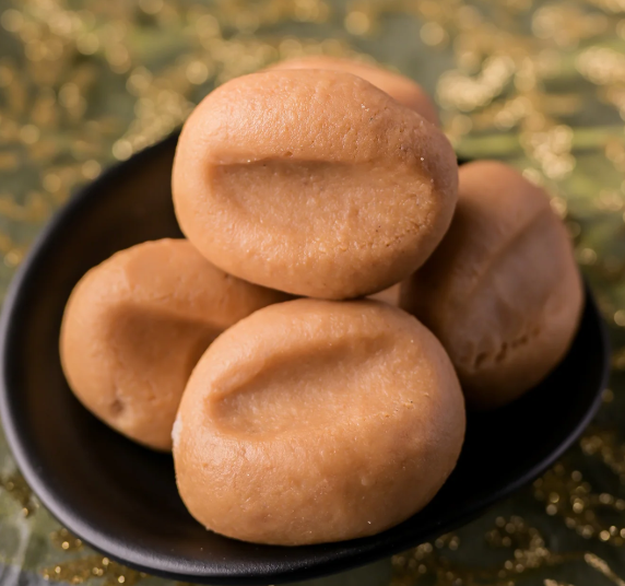 Picture of Vellanki Foods Madras Peda - 500 GM