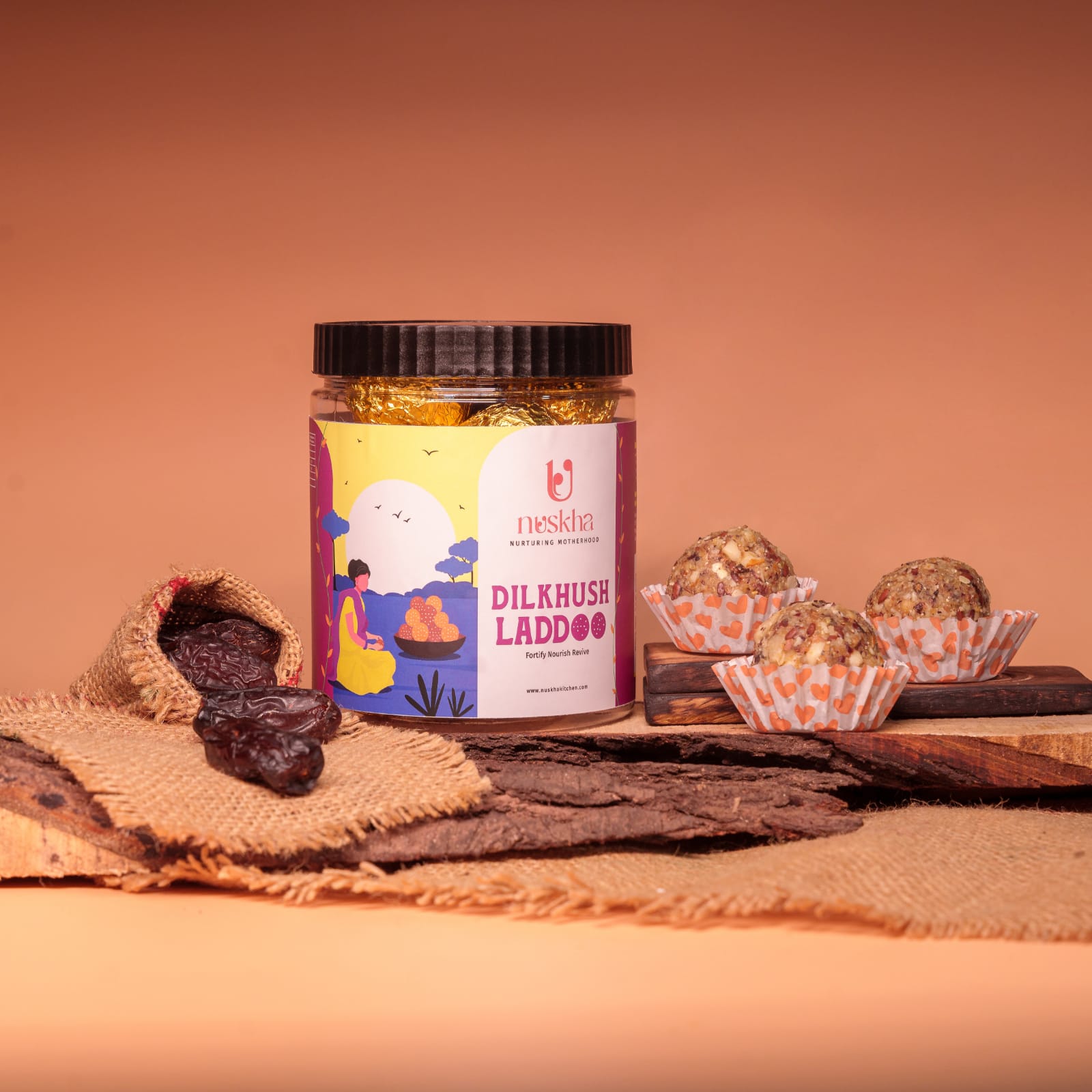 Picture of Nuskha Dilkhush Laddoo - 1KG